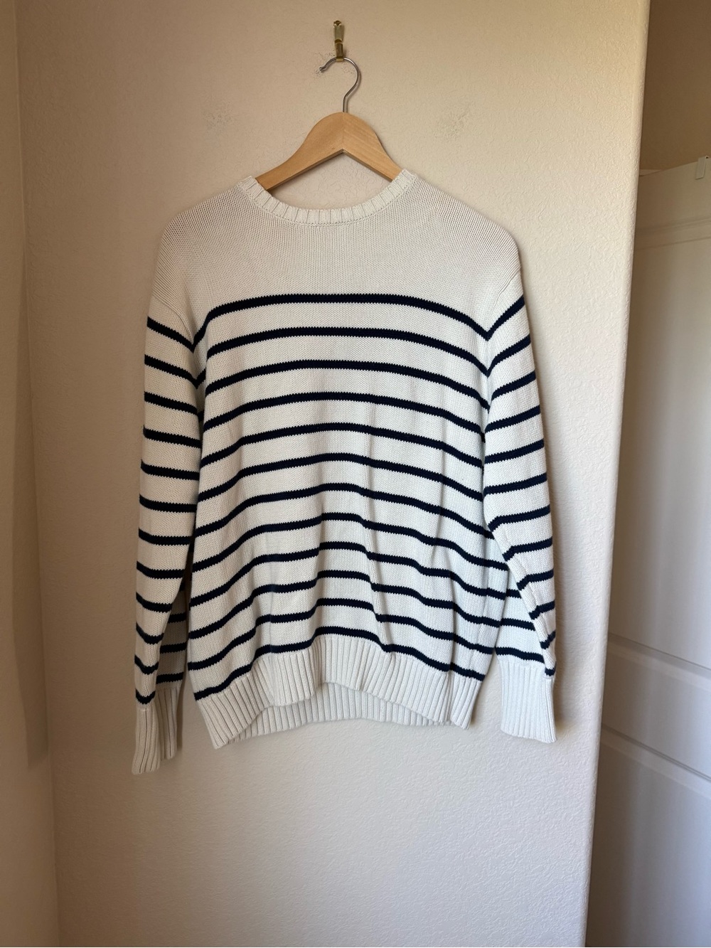 Brandy Melville Cotton Thick Stripe Sweater Navy Blue & White